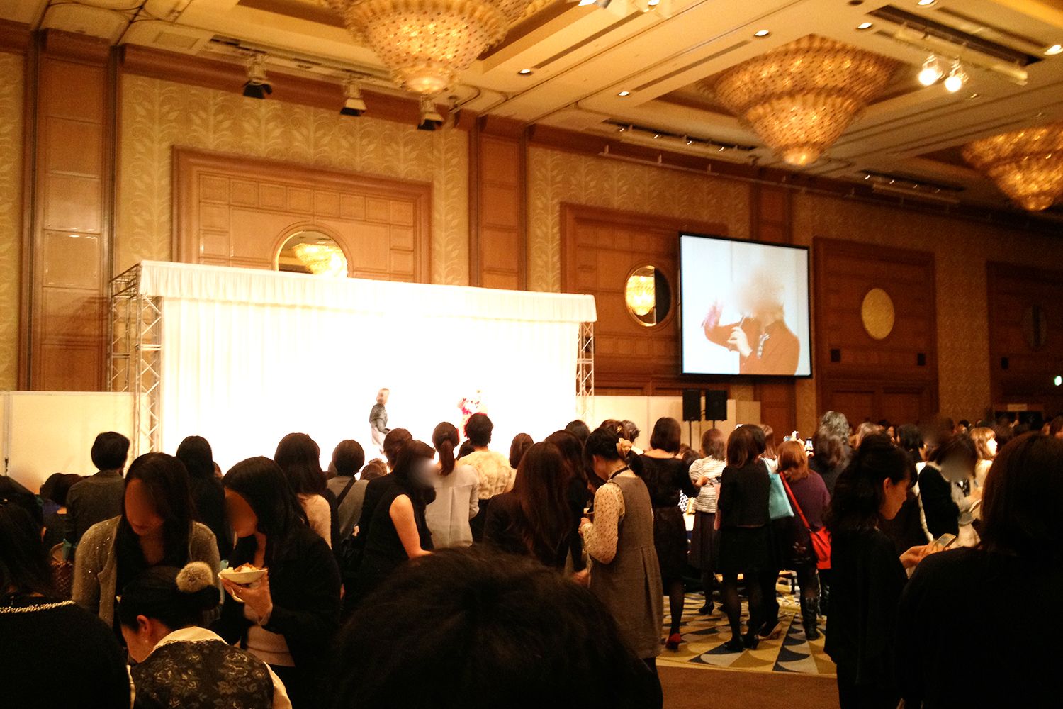 入社式当日の懇親会