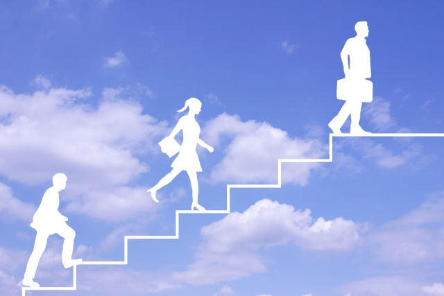 会社員が階段を登るイラスト