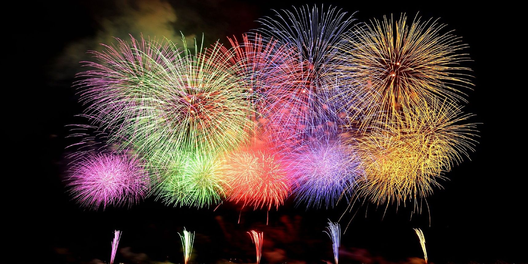 周囲の人が不快な思いをする！「花火大会」や「手持ち花火」を楽しむときのNGマナー11選