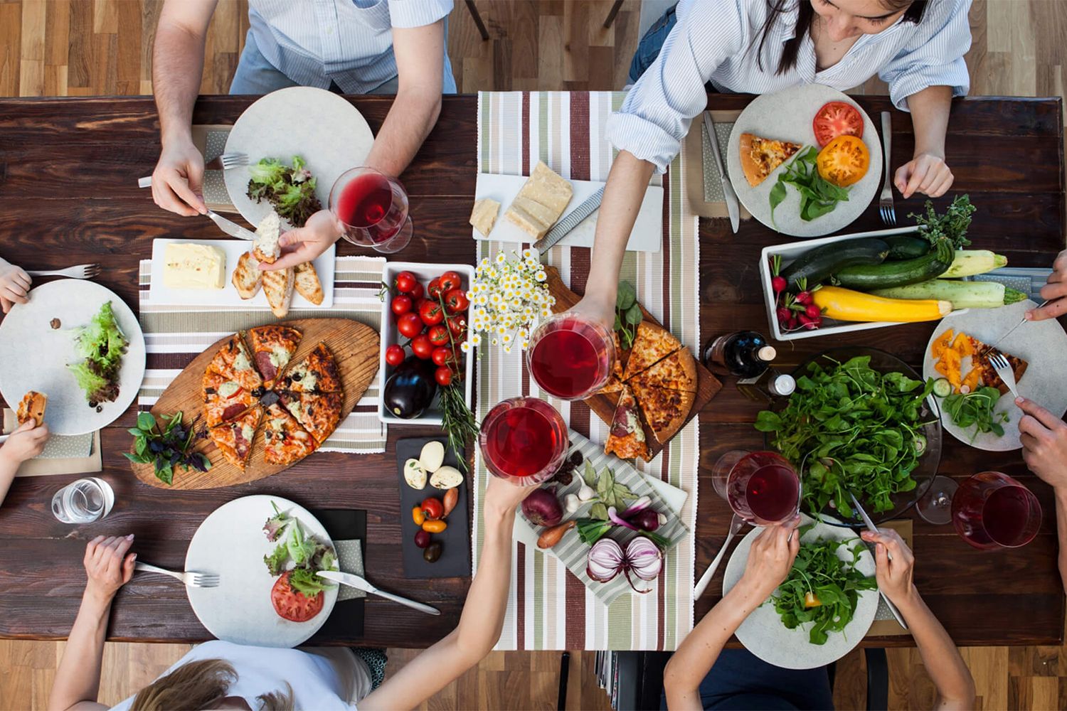 自宅に大切な人を呼ぶときの料理、どうしてる？プロが教える「おもてなし料理の真髄」